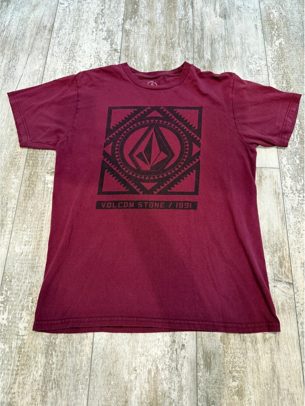 Volcom Stone 1991 Mens M Burgundy Graphic T Shirt Skate Y2K